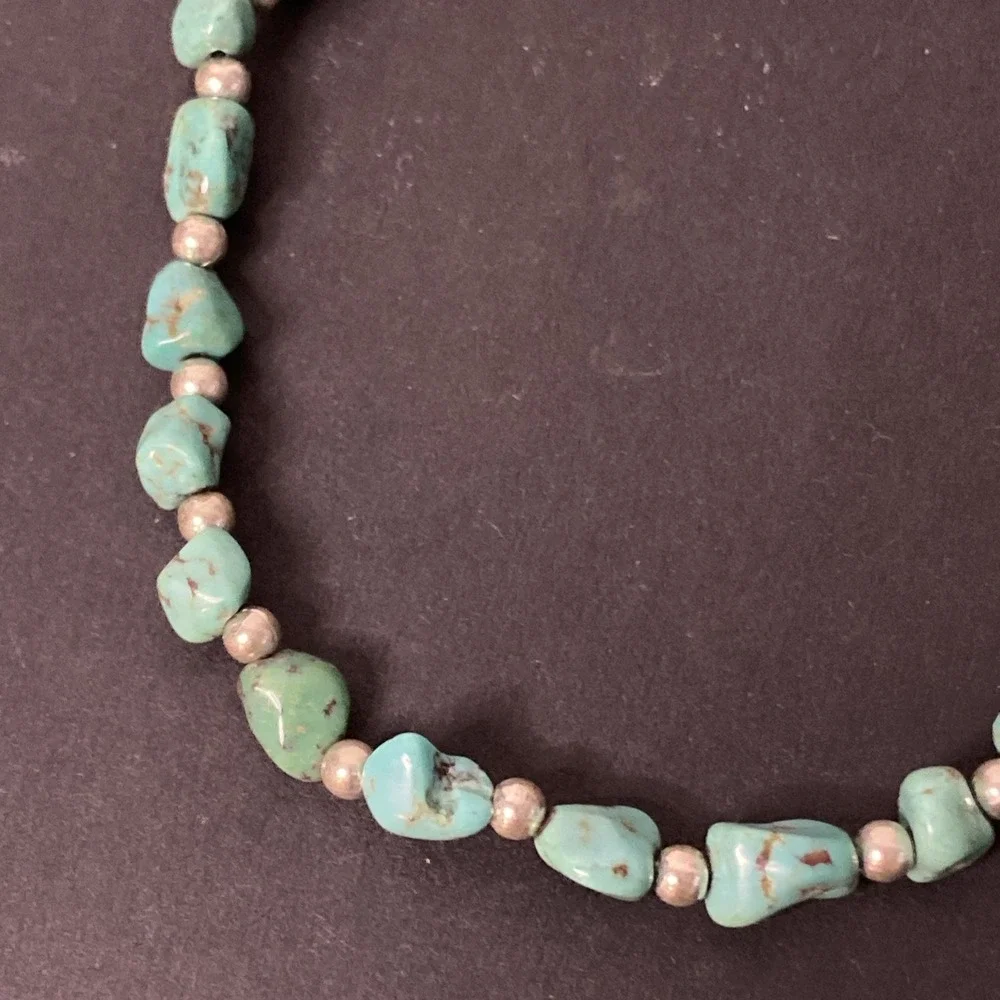 Vtg Turquoise & Sterling Silver Bead Stretch Bracelet W/ 925 Italy Heart Charm